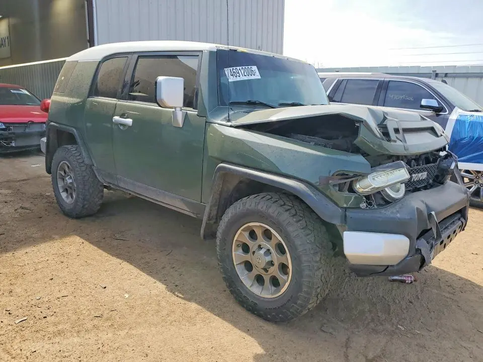 2013 TOYOTA FJ CRUISER BASE  