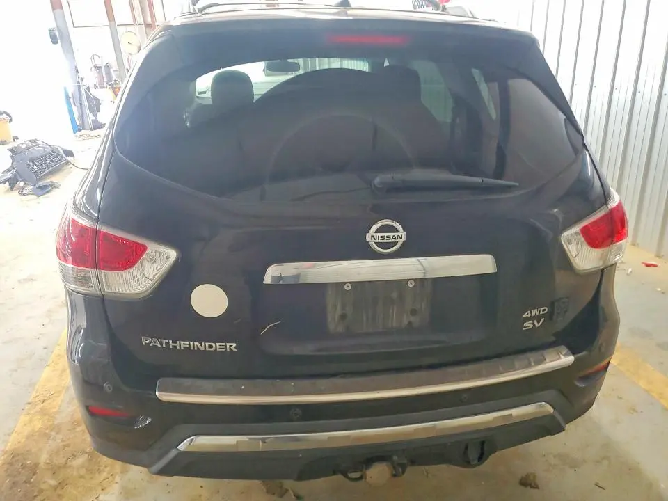 2015 NISSAN PATHFINDER SV  