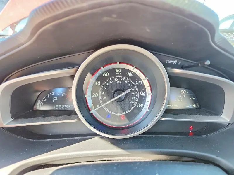 2015 MAZDA 3 TOURING  