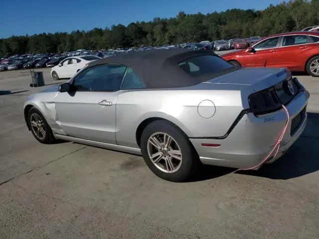 2013 FORD MUSTANG