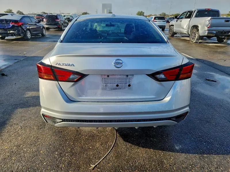 2019 NISSAN ALTIMA S  