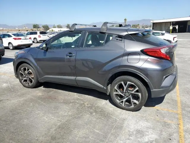 2021 TOYOTA C-HR XLE