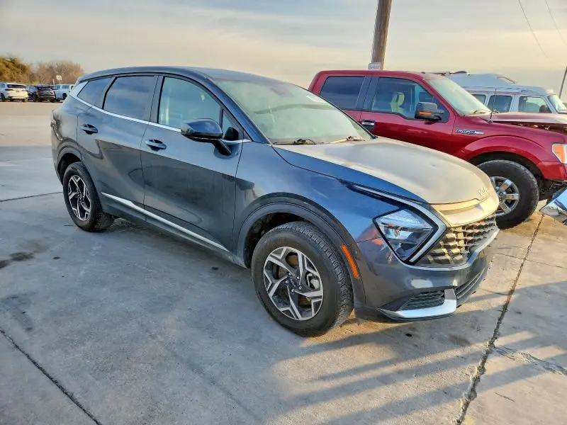 2023 KIA SPORTAGE LX  