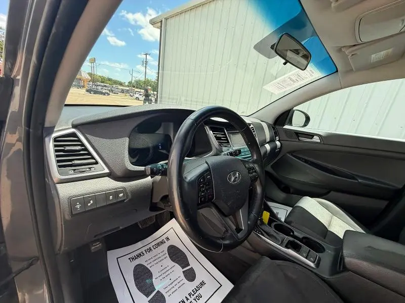 2016 HYUNDAI TUCSON SPORT  