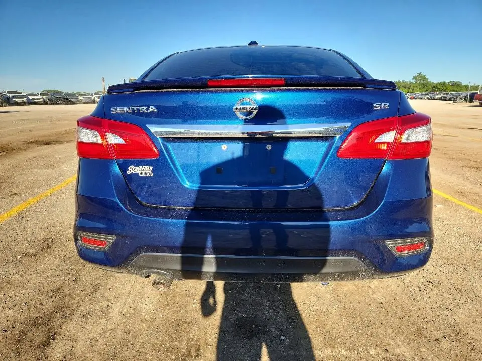 2019 NISSAN SENTRA SR  