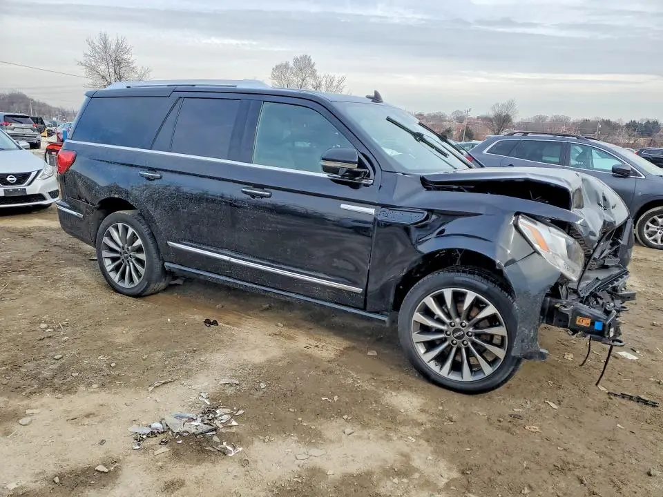 2021 LINCOLN NAVIGATOR RESERVE  
