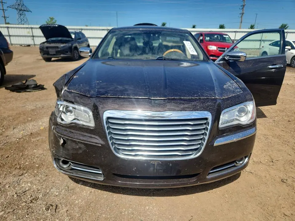 2012 CHRYSLER 300 LIMITED  