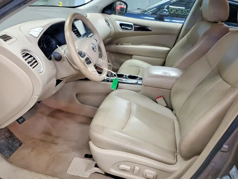 2014 NISSAN PATHFINDER S  