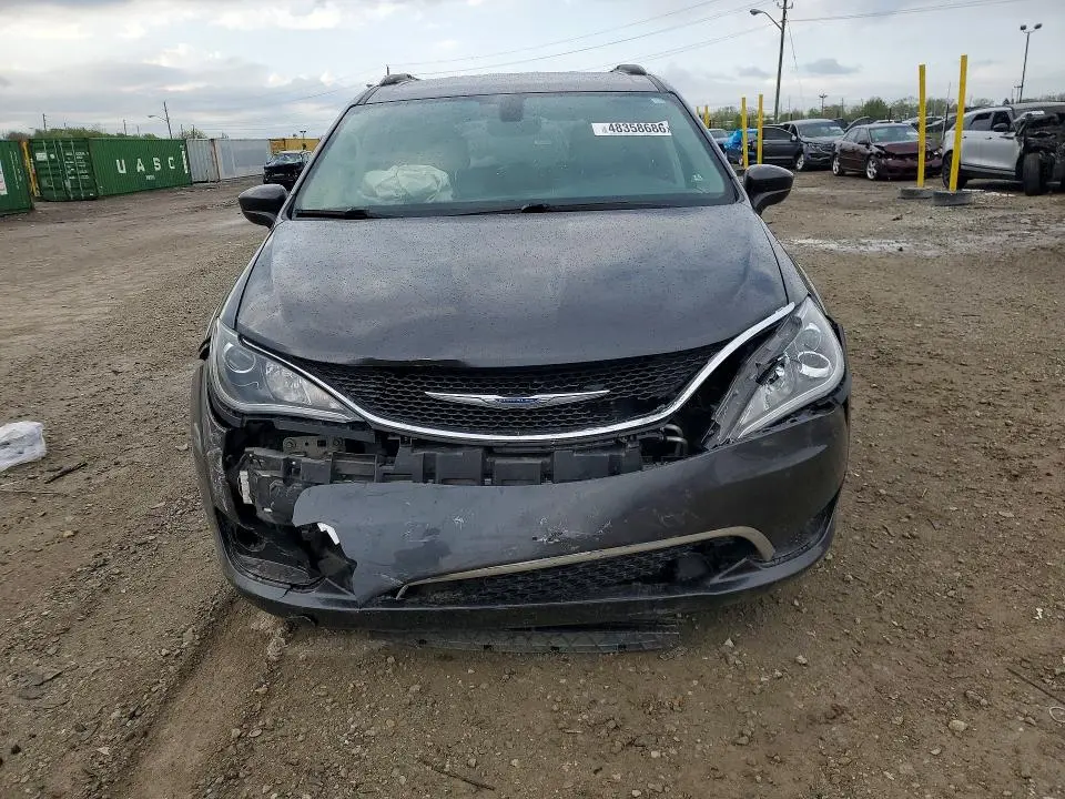 2017 CHRYSLER PACIFICA TOURING L  