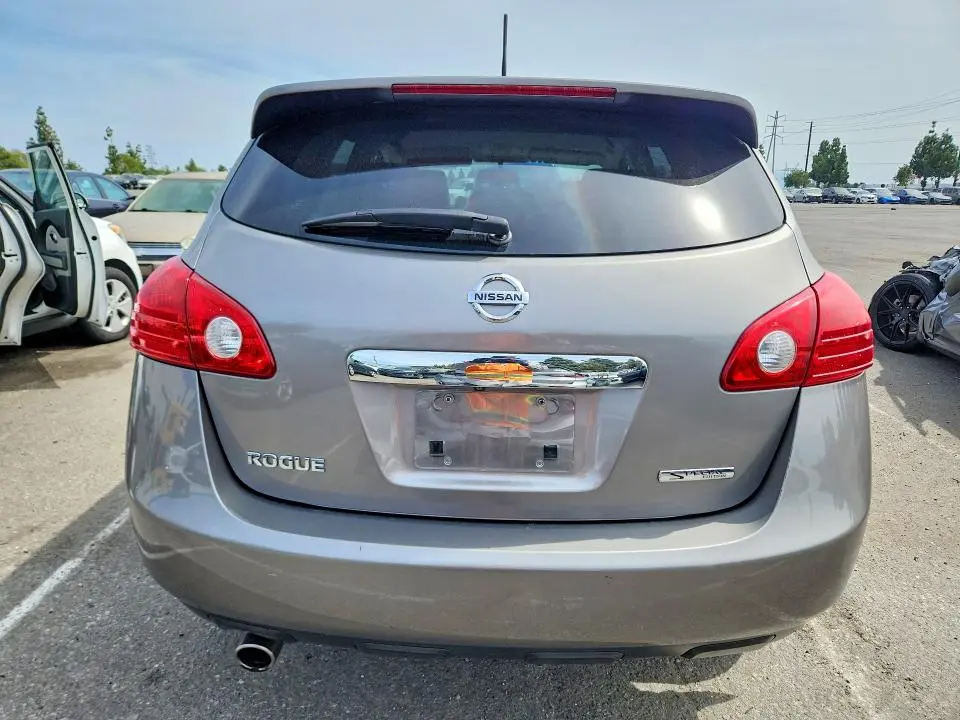 2012 NISSAN ROGUE S  