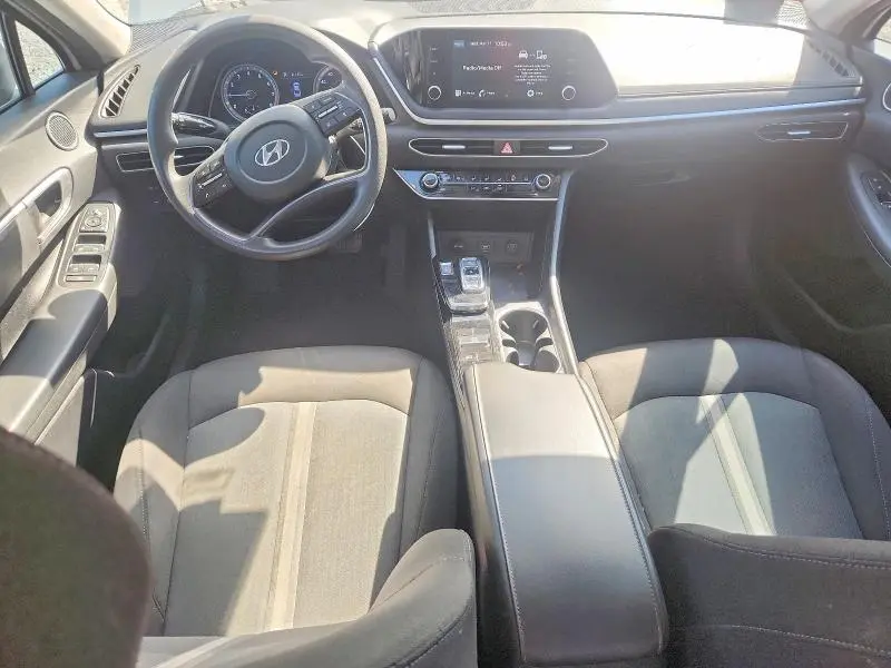 2020 HYUNDAI SONATA SE  