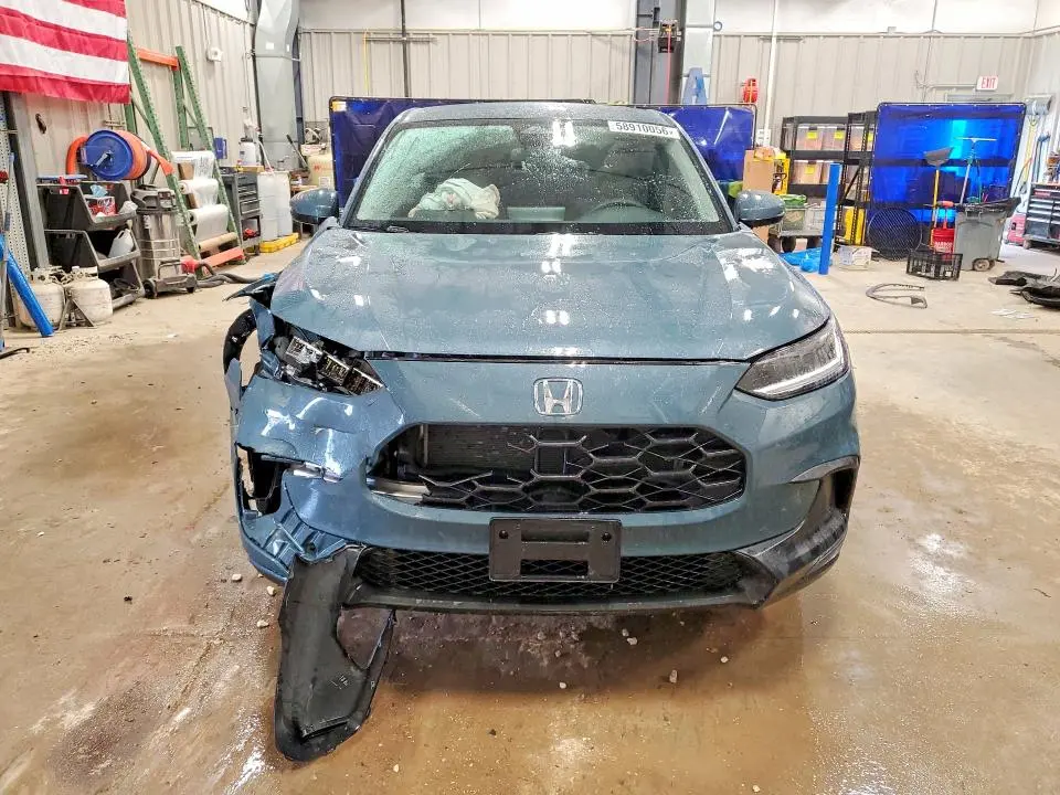 2023 HONDA HR-V LX  