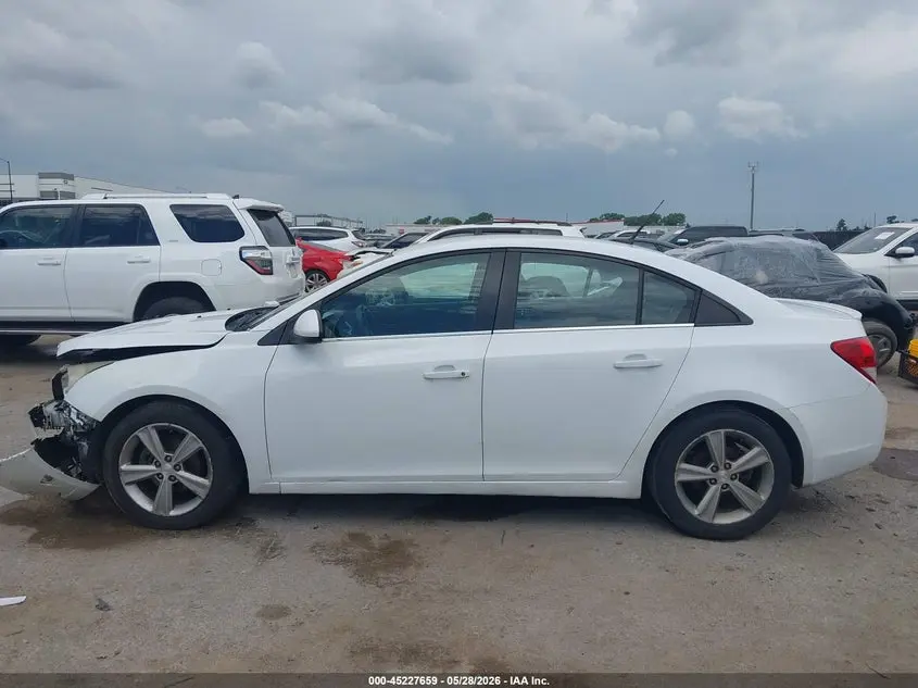 2013 CHEVROLET CRUZE 2LT AUTO