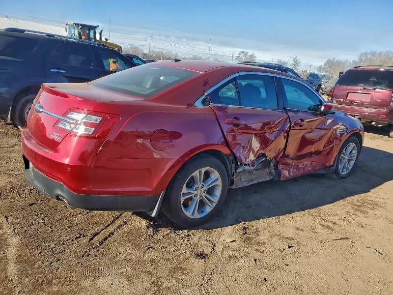 2015 FORD TAURUS SEL  