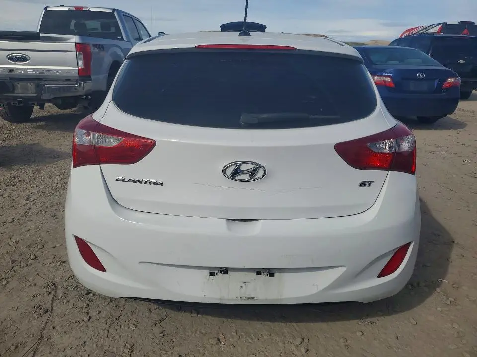 2017 HYUNDAI ELANTRA GT BASE  