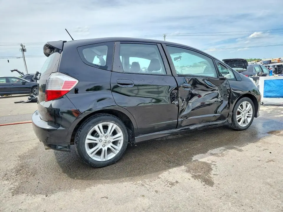 2011 HONDA FIT SPORT  