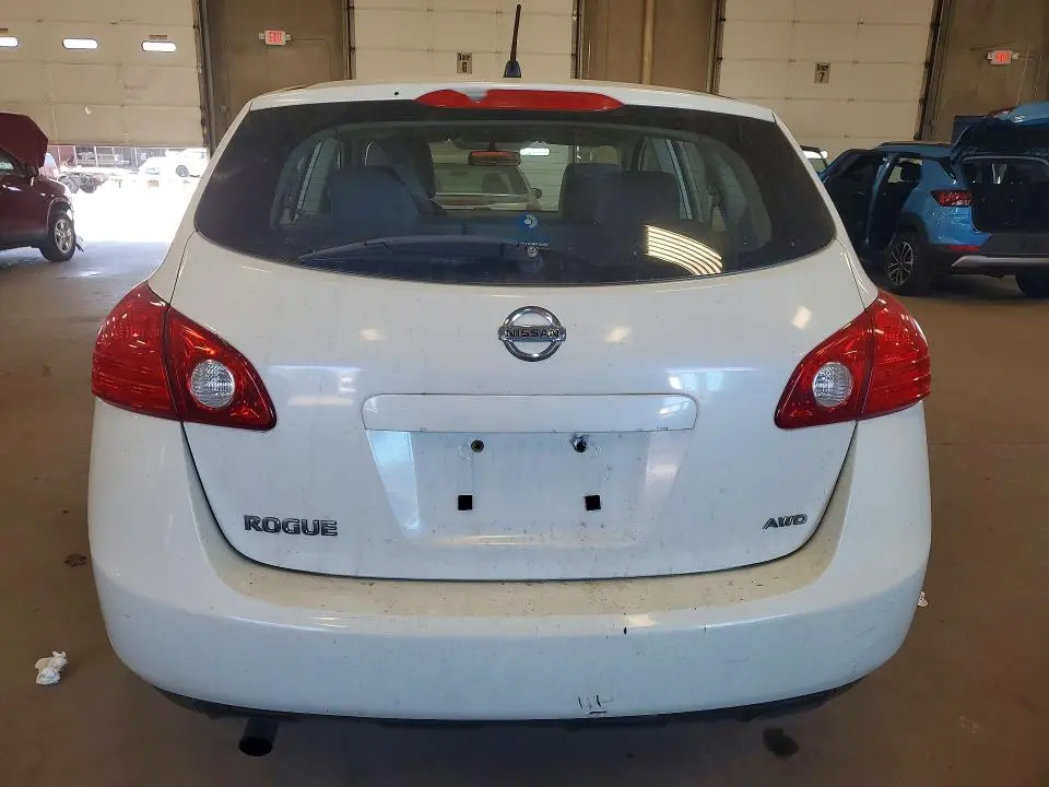 2010 NISSAN ROGUE S  