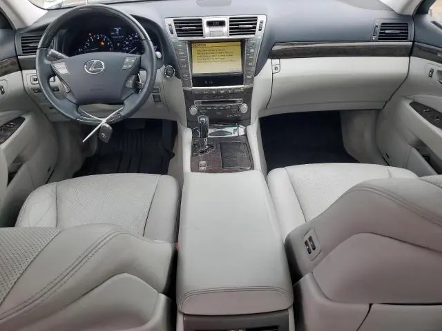 2011 LEXUS LS 460  