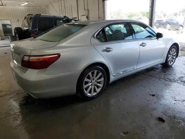 2010 LEXUS LS 460L  