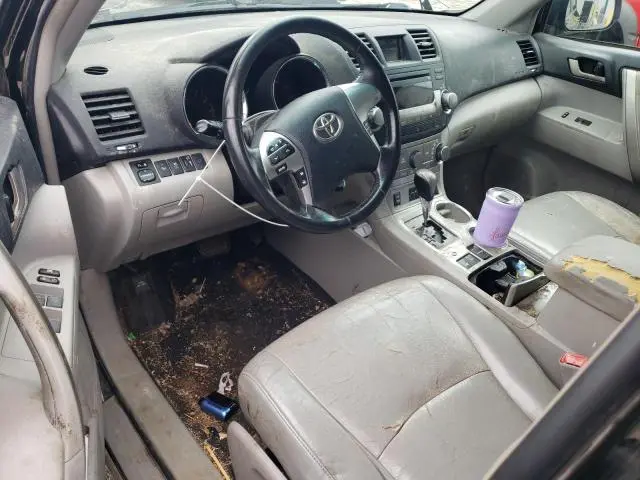 2011 TOYOTA HIGHLANDER BASE  