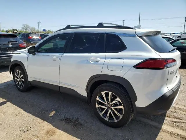 2023 TOYOTA COROLLA CROSS XLE  