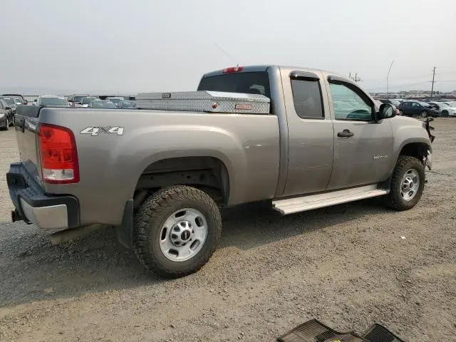 2012 GMC SIERRA K2500 SLE  