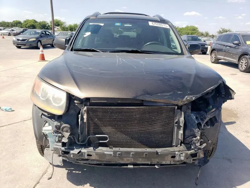 2011 HYUNDAI SANTA FE SE  