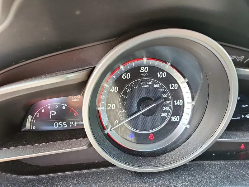 2016 MAZDA 3 TOURING  