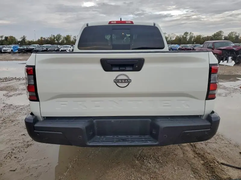 2025 NISSAN FRONTIER S  