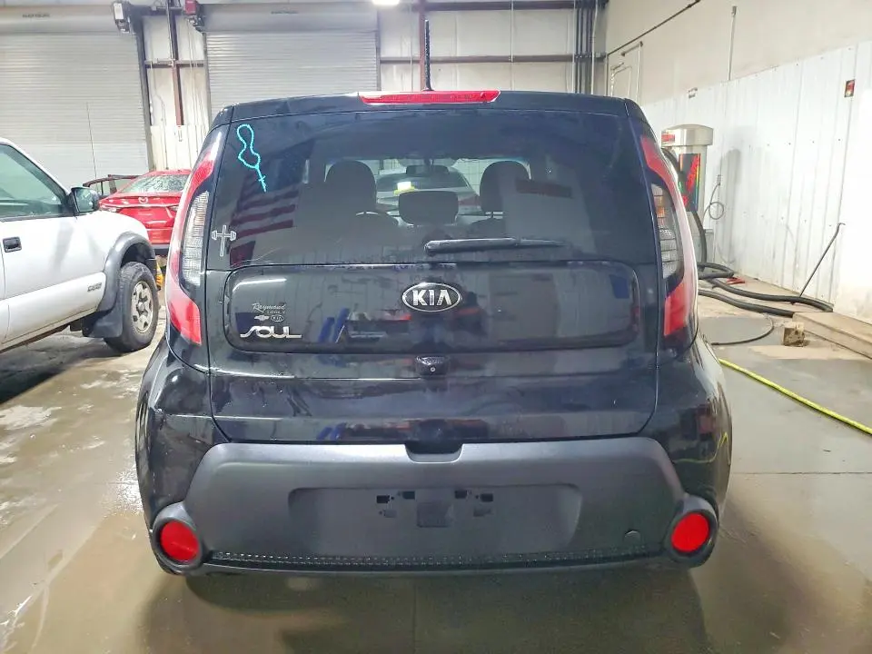 2015 KIA SOUL +  
