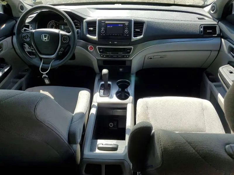 2016 HONDA PILOT LX  
