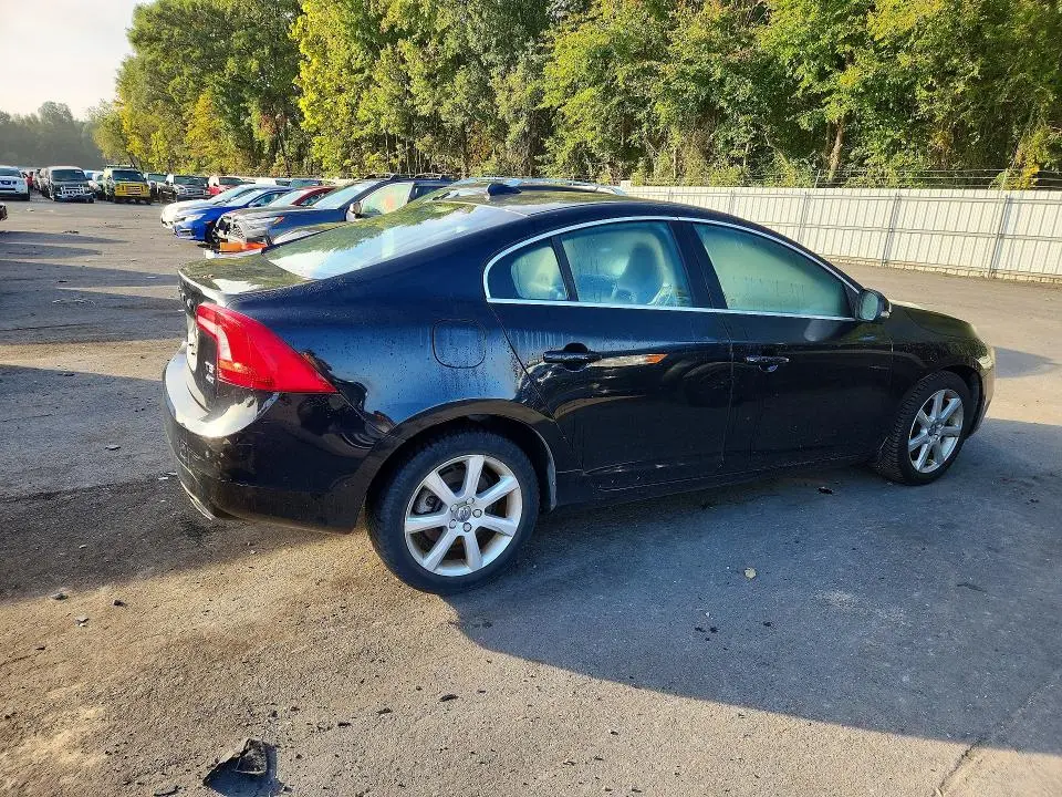 2016 VOLVO S60 PREMIER  