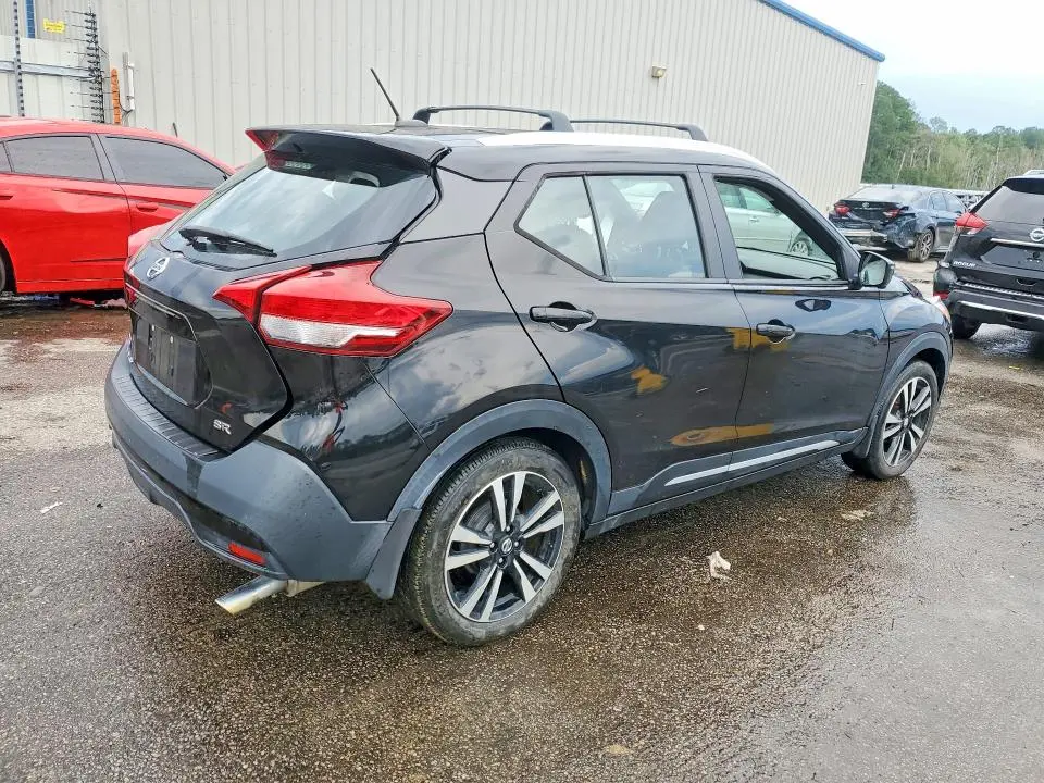 2019 NISSAN KICKS SR  