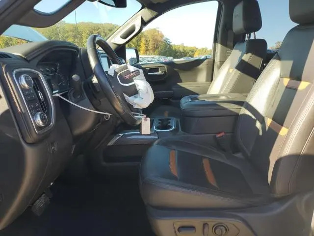 2021 GMC SIERRA K1500 AT4  