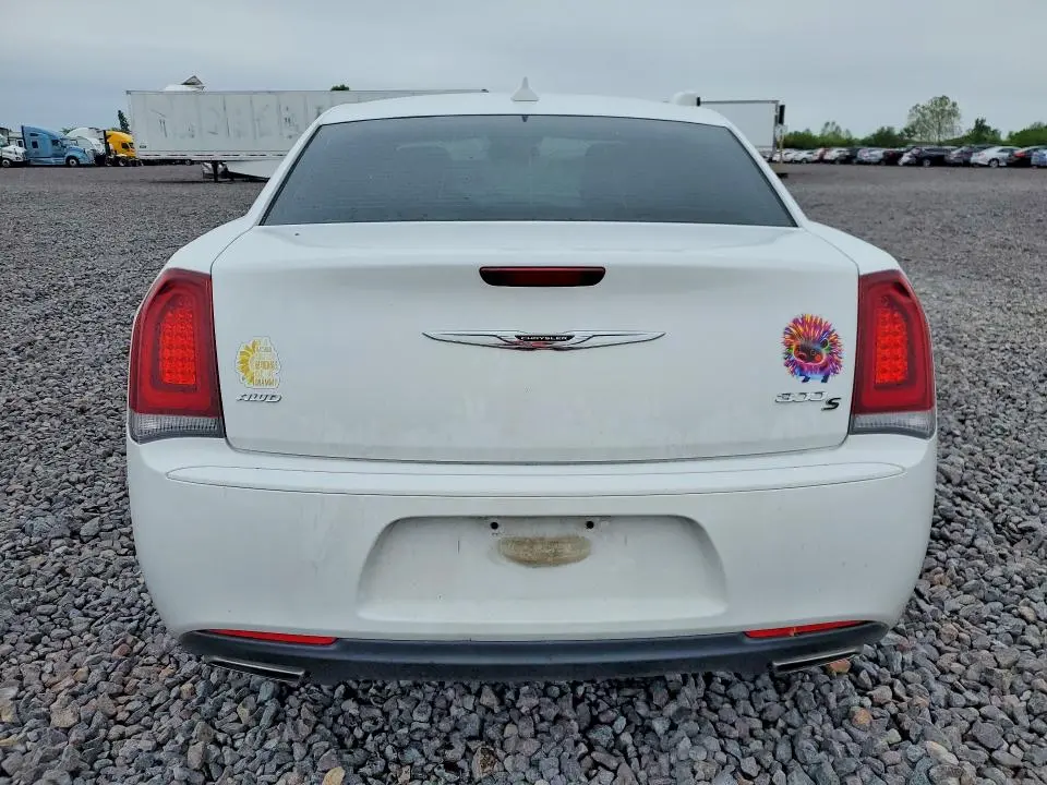 2019 CHRYSLER 300 S  