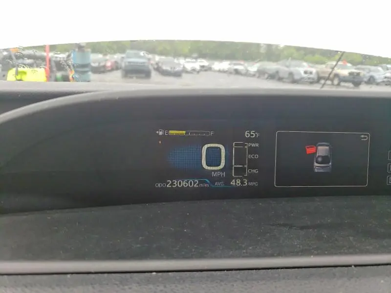2016 TOYOTA PRIUS TWO  