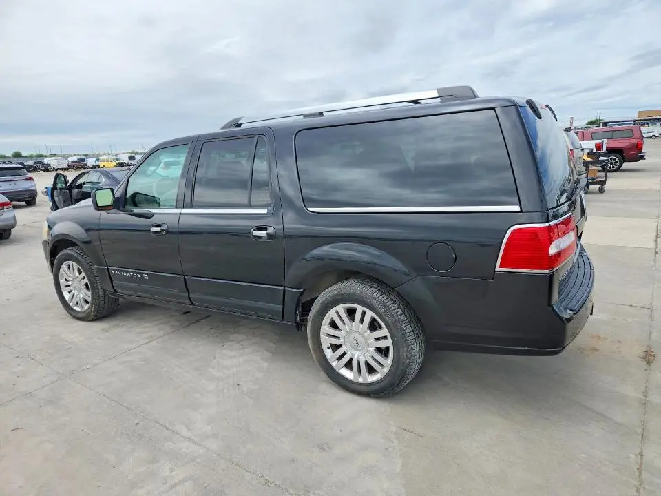 2011 LINCOLN NAVIGATOR L  