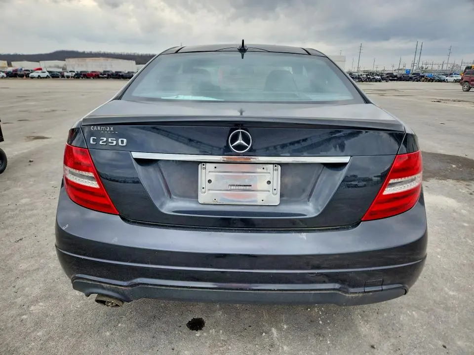 2015 MERCEDES-BENZ C 250  