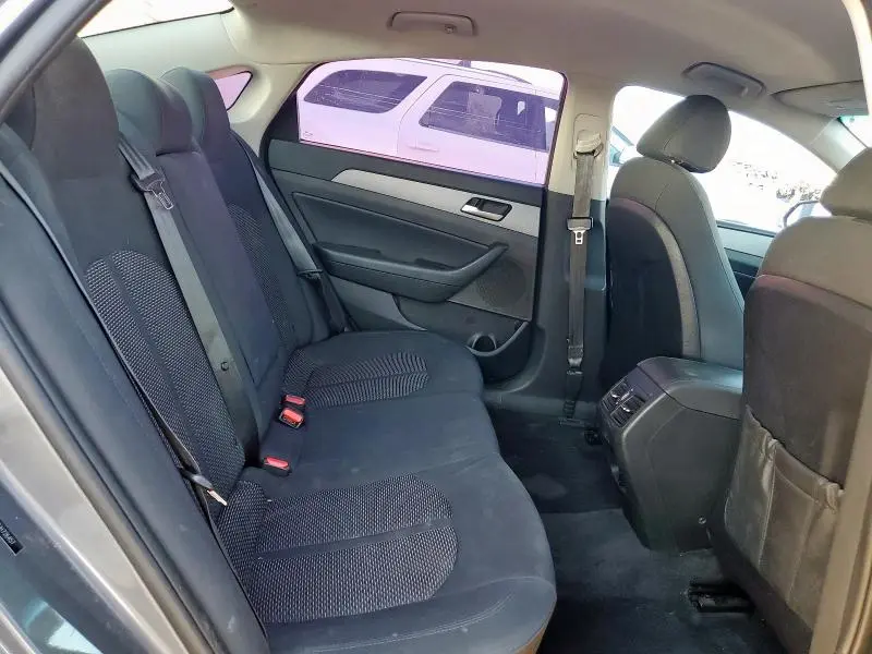 2018 HYUNDAI SONATA SPORT  