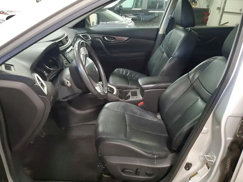 2015 NISSAN ROGUE SL  