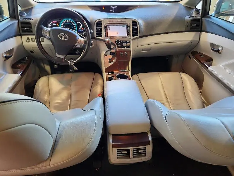 2012 TOYOTA VENZA LIMITED  