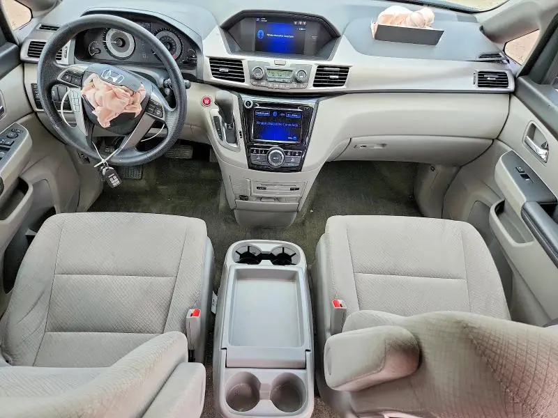 2016 HONDA ODYSSEY SE  