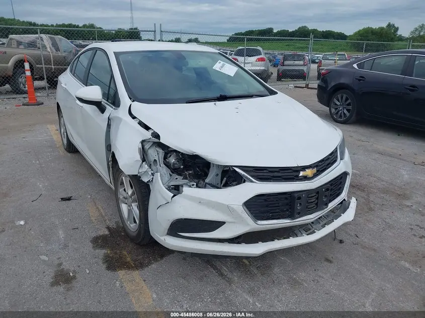 2017 CHEVROLET CRUZE LT AUTO