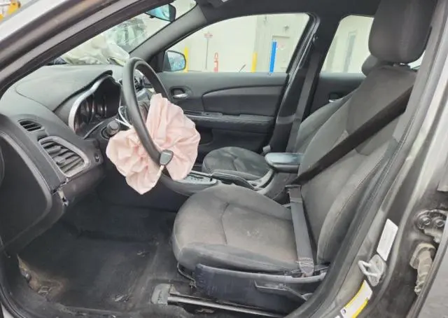 2012 DODGE AVENGER SE  