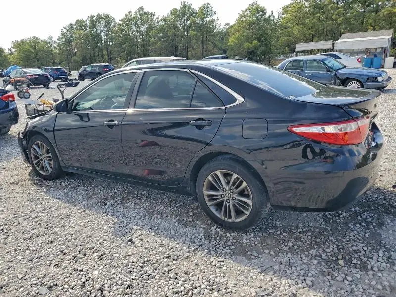 2015 TOYOTA CAMRY LE  