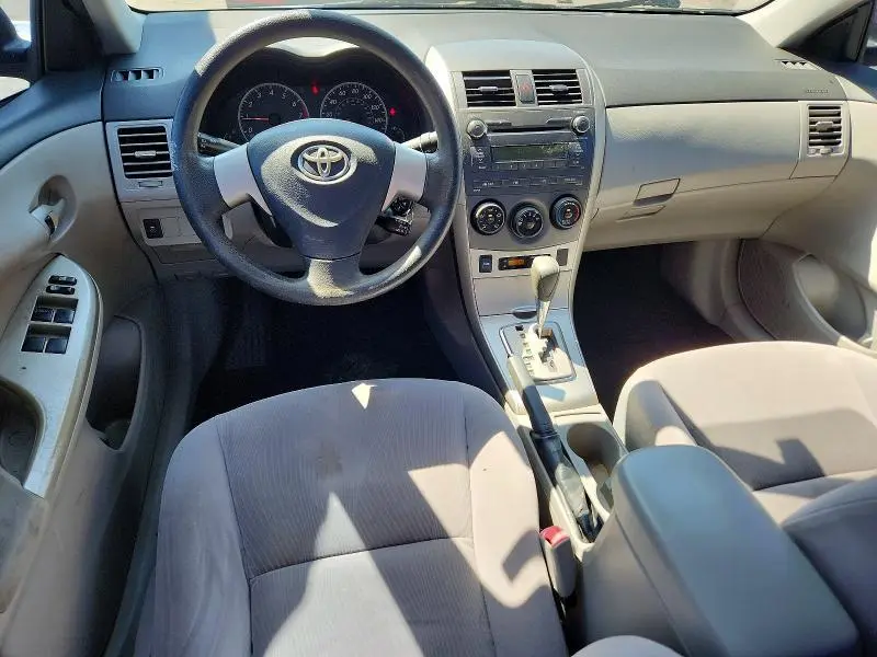 2011 TOYOTA COROLLA LE  