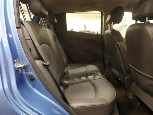 2015 CHEVROLET SPARK 2LT  