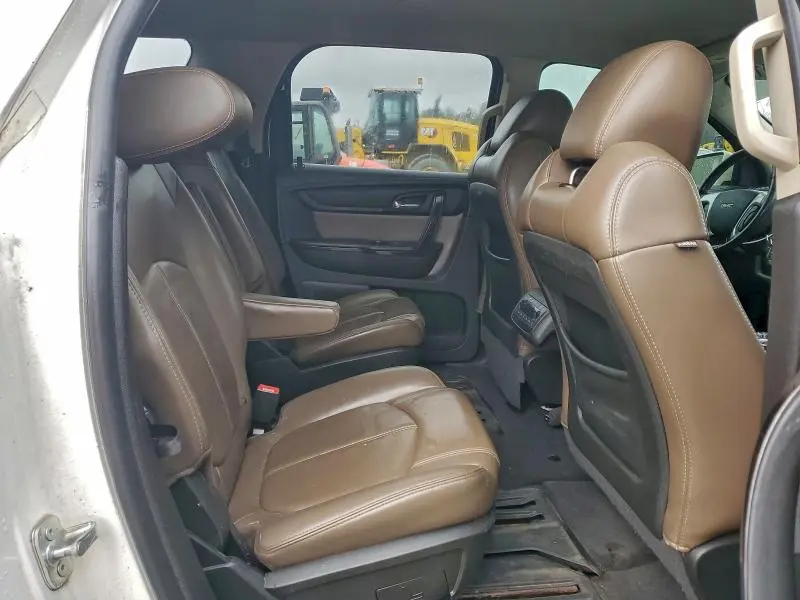 2013 GMC ACADIA SLT-2  