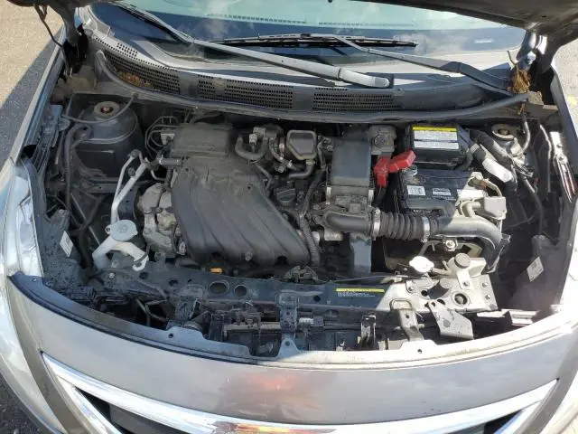 2017 NISSAN VERSA S  