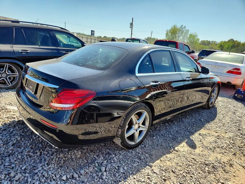 2017 MERCEDES-BENZ E 300  